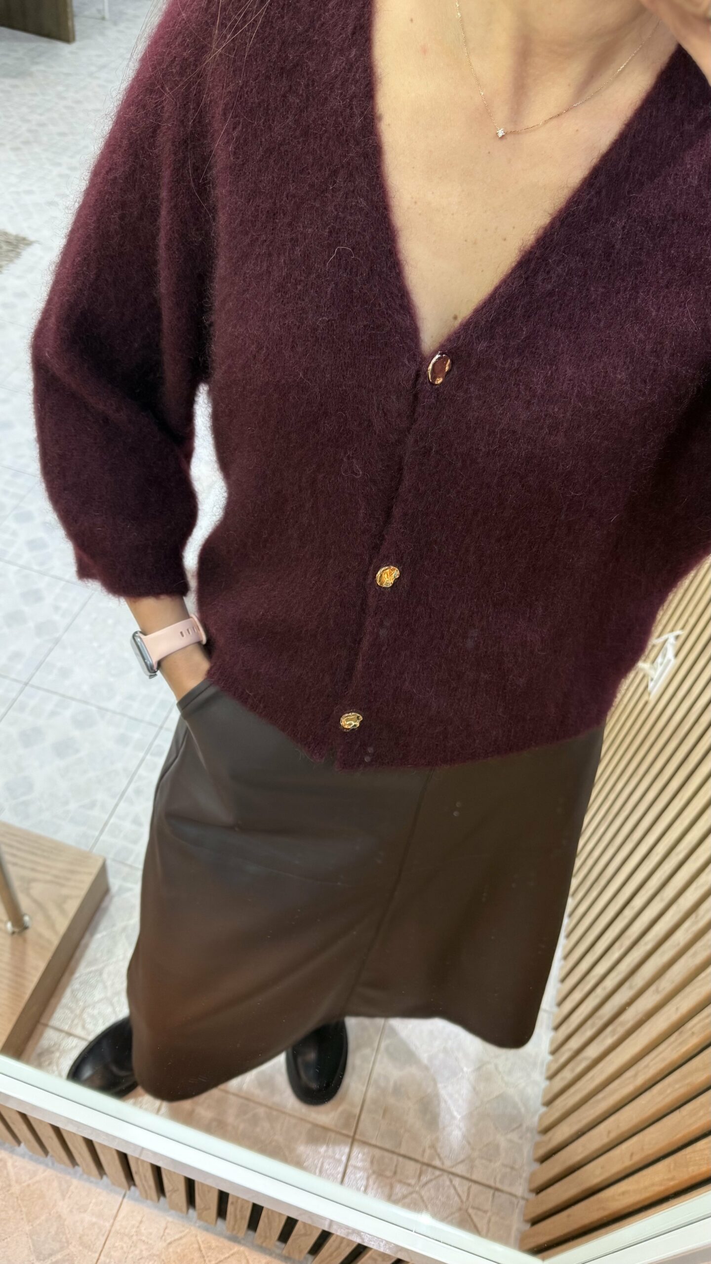 bordo moheros megztinis